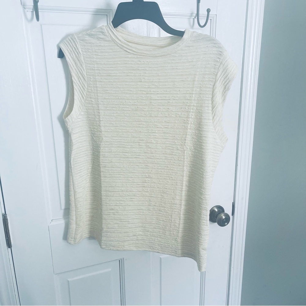 Sleeveless Cream Ribbed Top